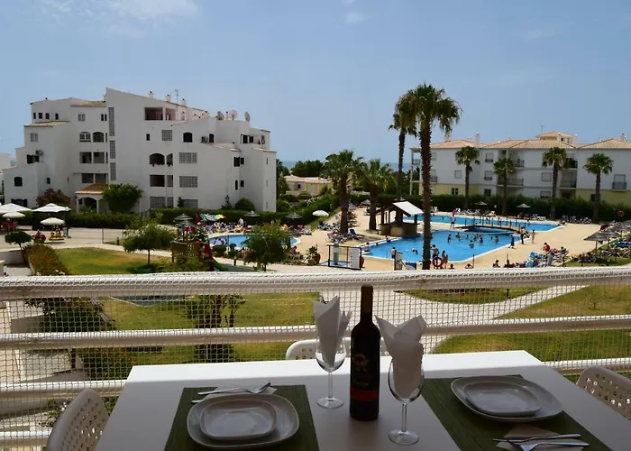 Lovely Estrela Vau - Swimming Pool View